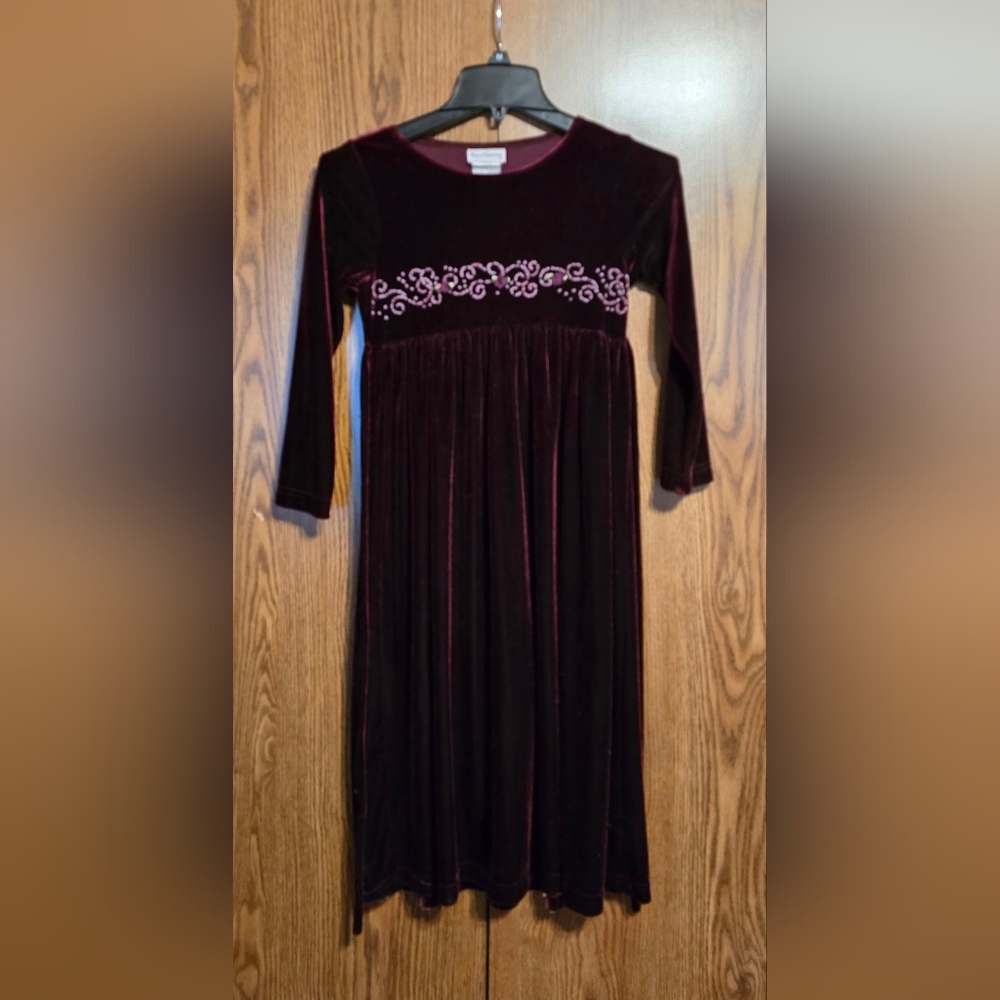 Rare Editions Burgundy Velvet Formal Dress